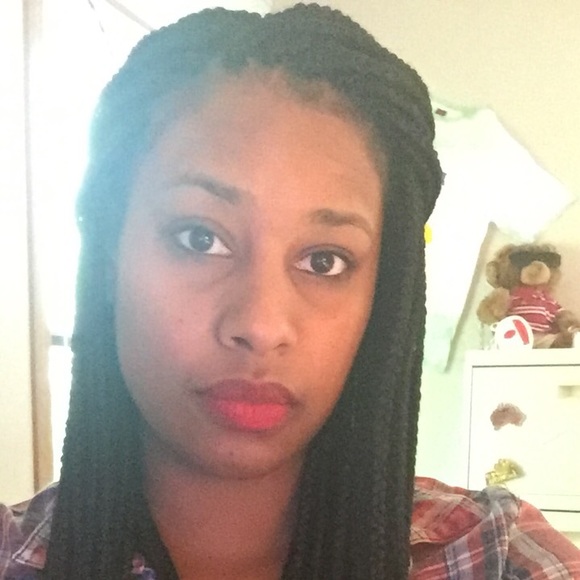 Meet your Posher, Leanne - Picture 4 of 4